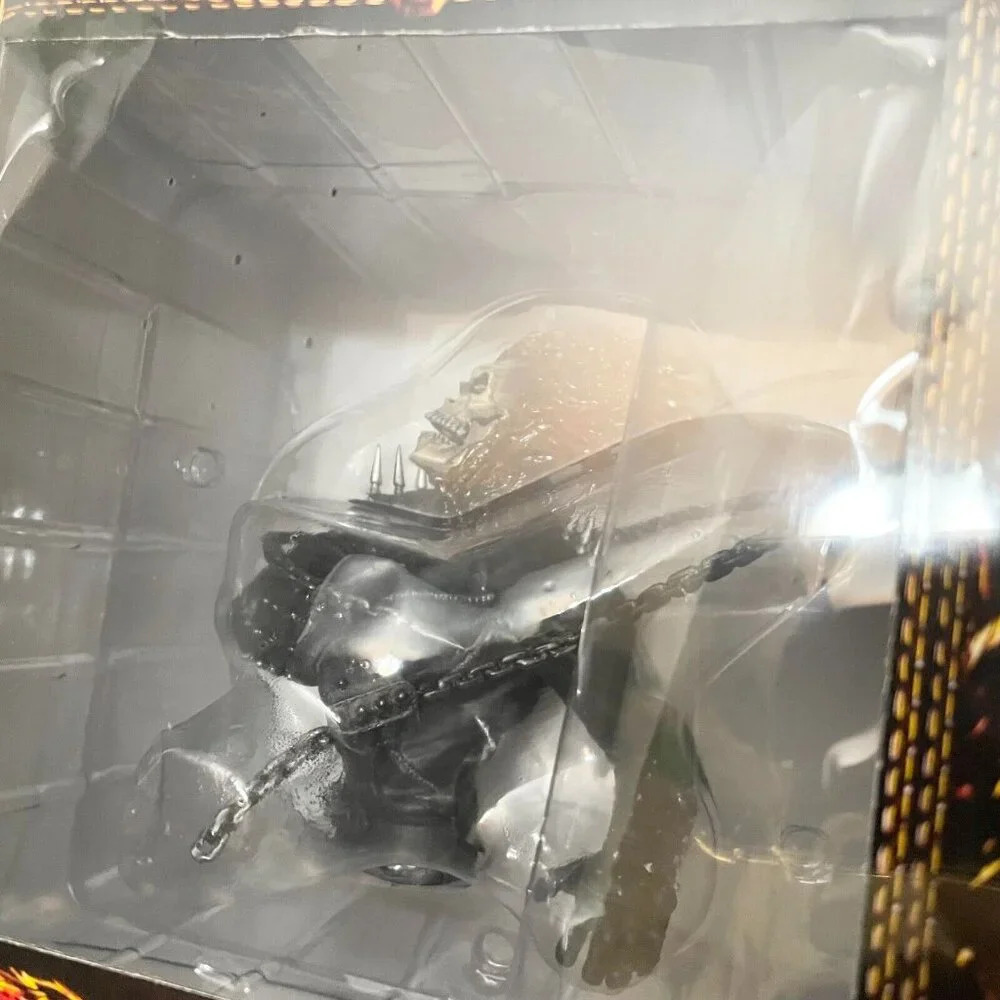 Ghost Rider Limited Edition Gift Set - Picture 3 of 16